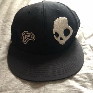 Skullcandy hat